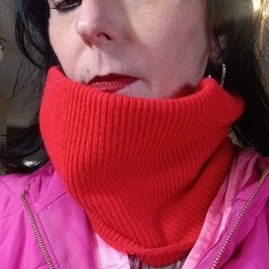Vibrant Red Knit Neck Warmer